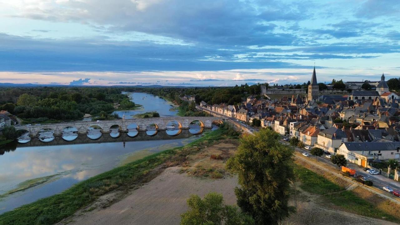 L'Etape, Coeur De Ville La Charite-sur-Loire Luaran gambar